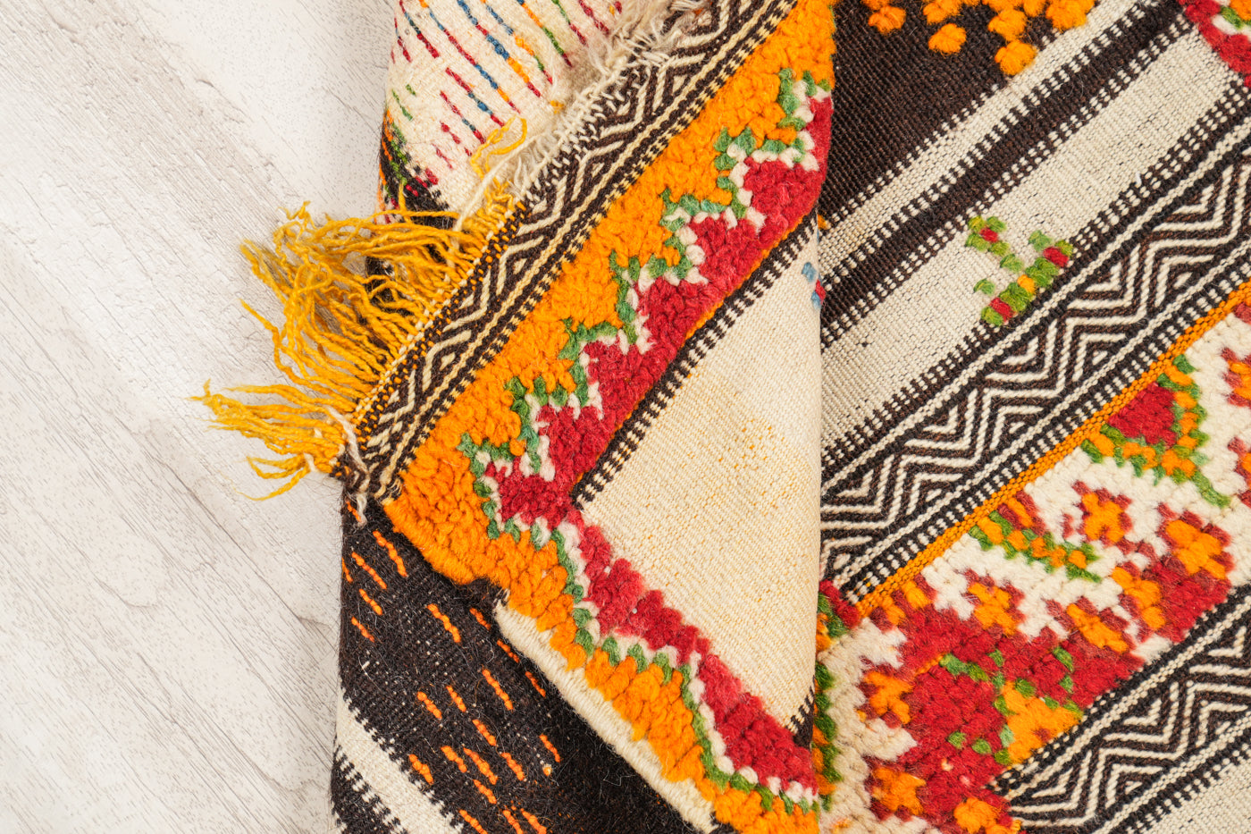 Vintage Moroccan Berber Kilim 3'3" x 2'2"