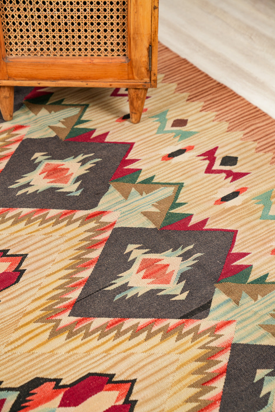 Vintage Polish Kilim 8'7" x 6'7"