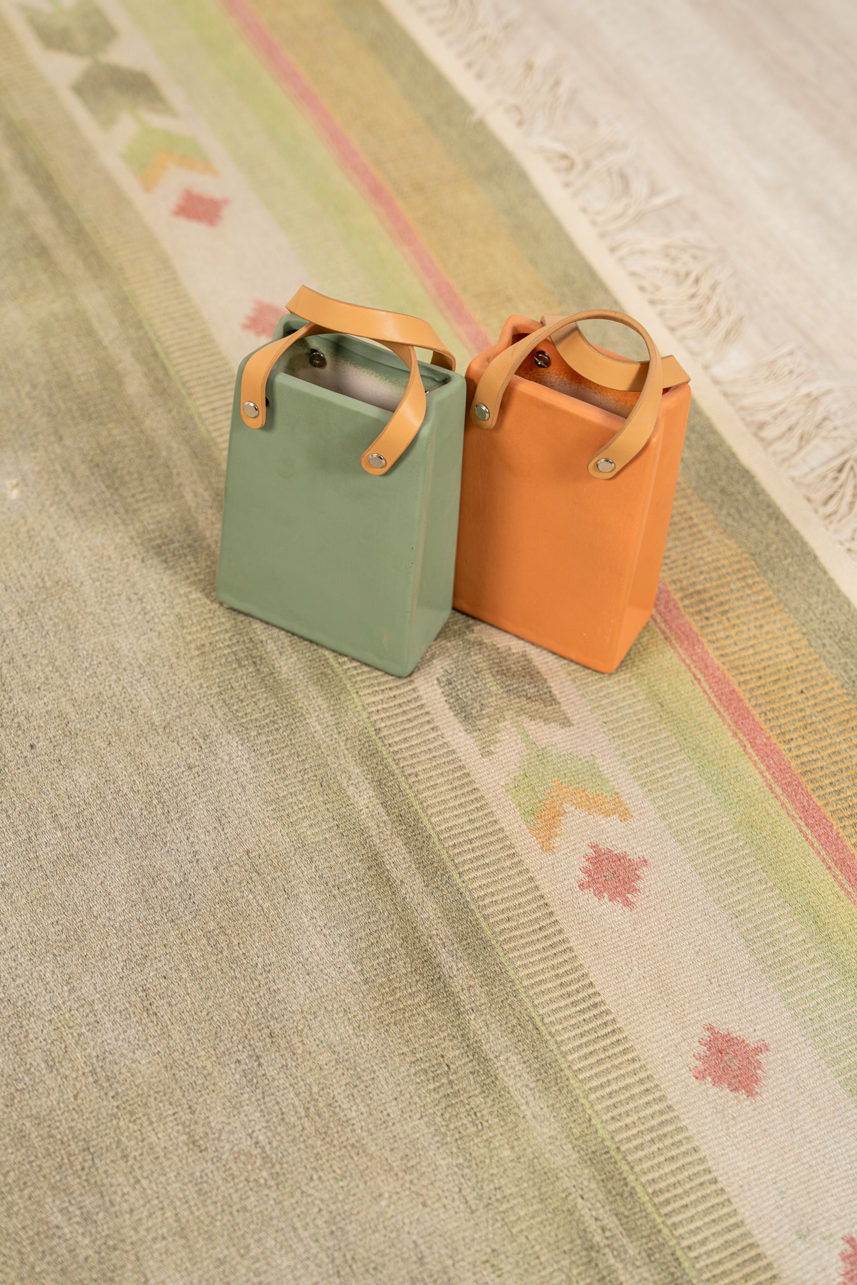 Vintage Scandinavian Kilim 4'9" X 6'