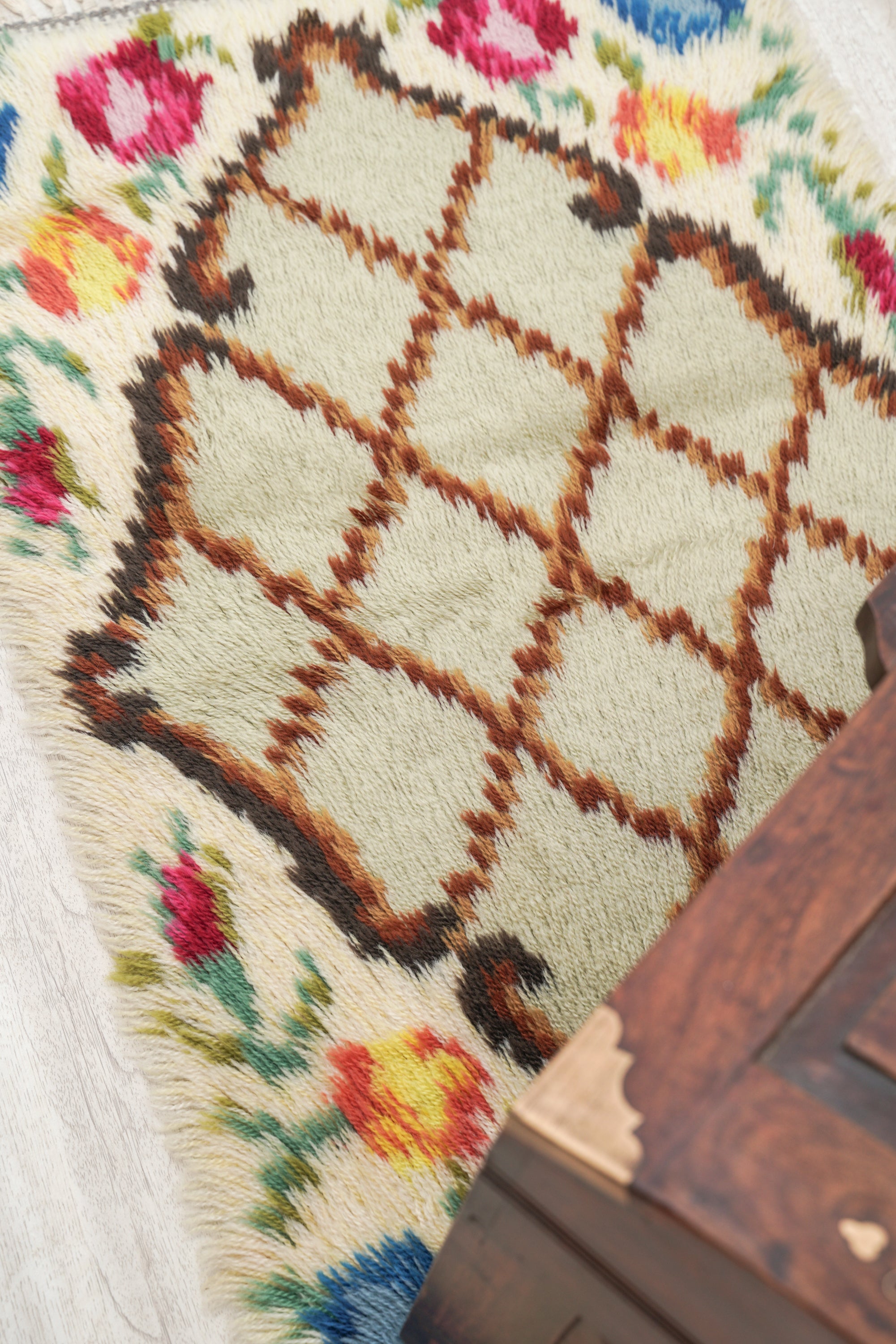 Vintage Scandinavian Rya Rug 3' x 2'