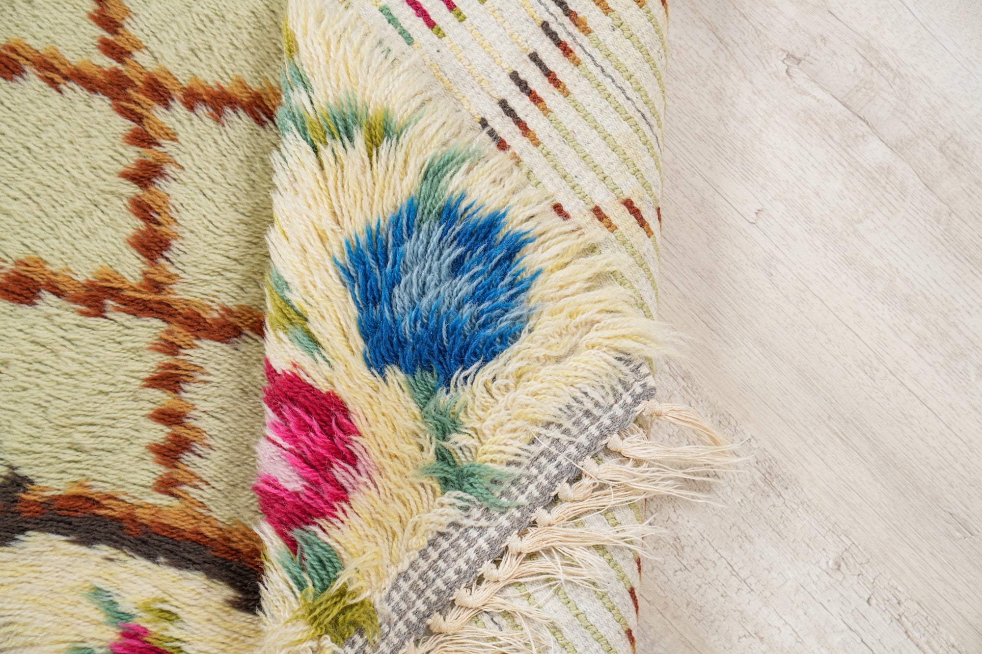 Vintage Scandinavian Rya Rug 3' x 2'