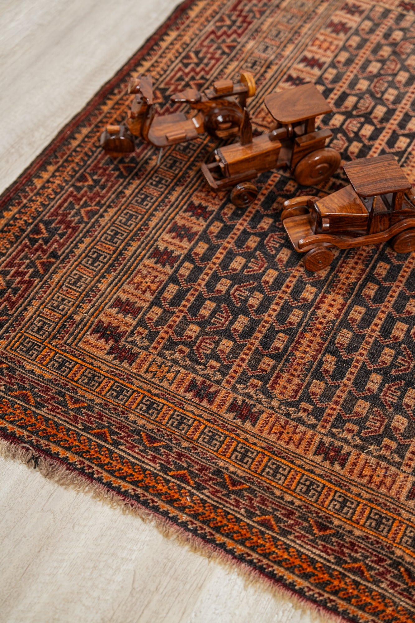 Vintage baloch Rug 4'6" x 3'5"