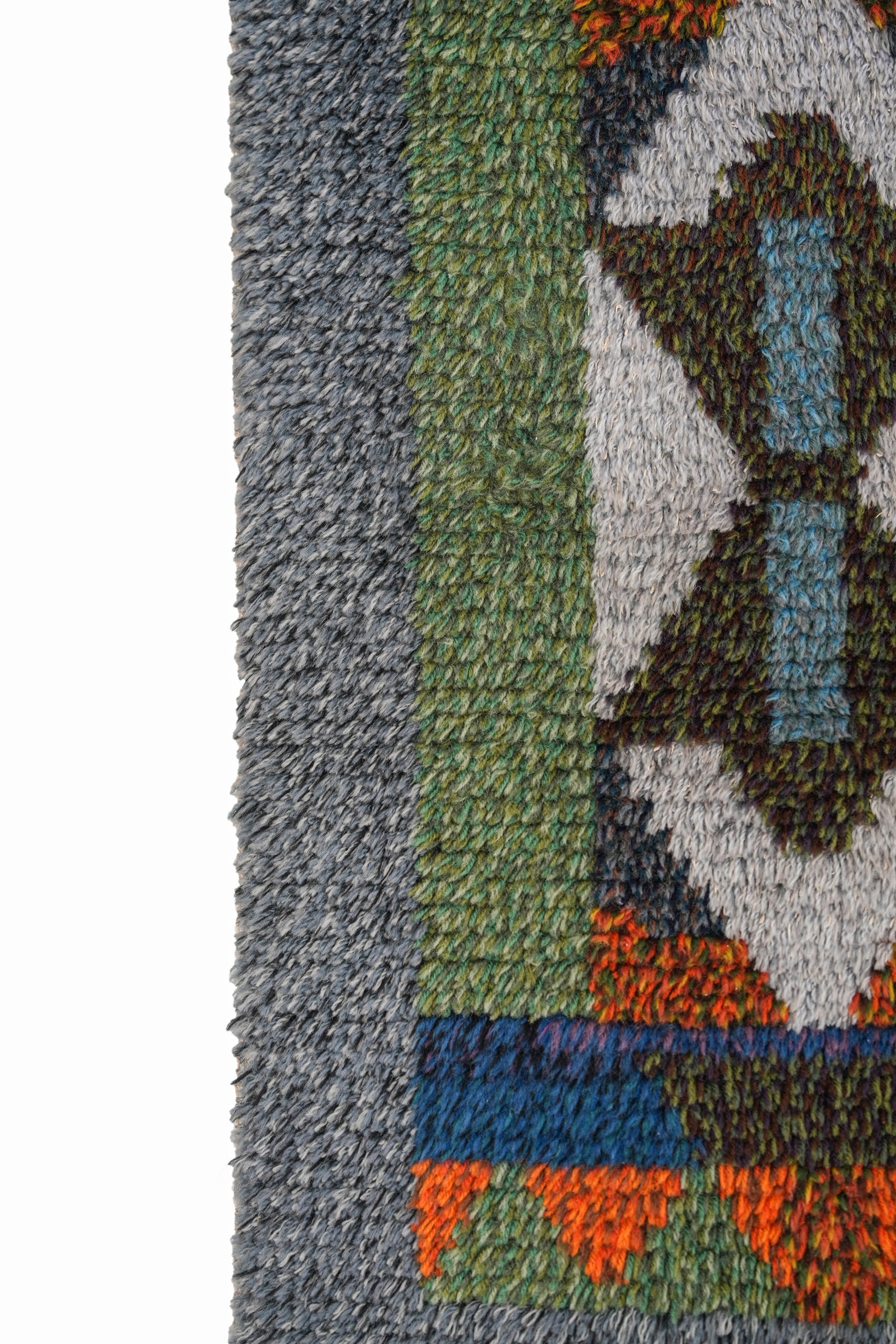 Vintage Scandinavian Rya Rug 3'5" x 1'10"