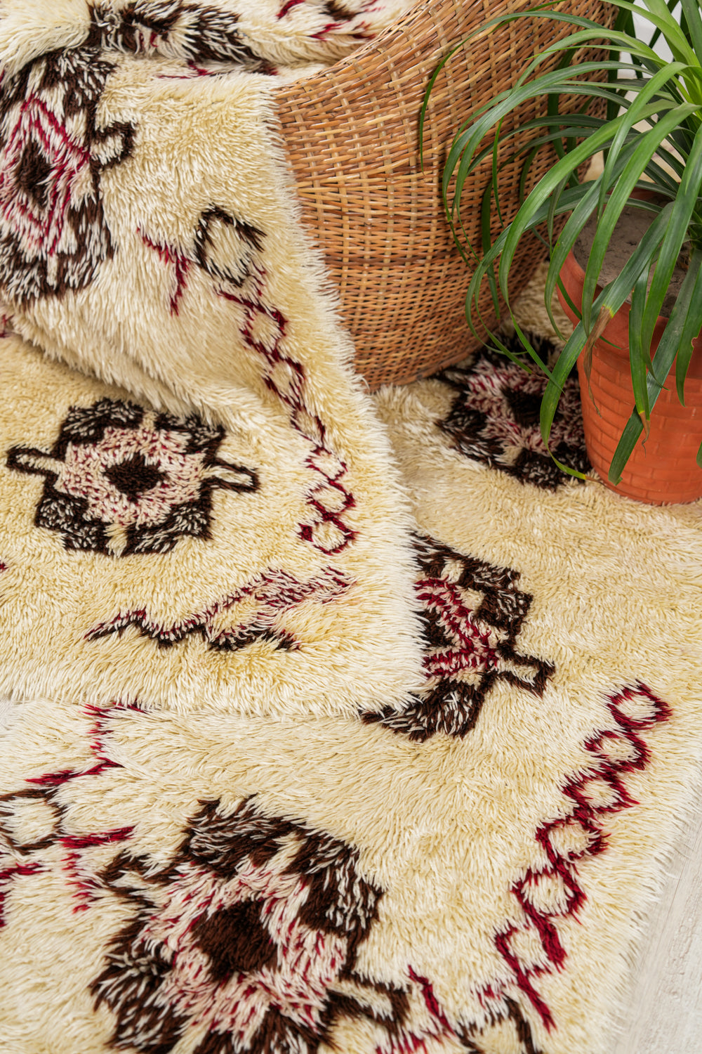 Vintage Scandinavian Deco Runner Rug 11'2" x 2'2"
