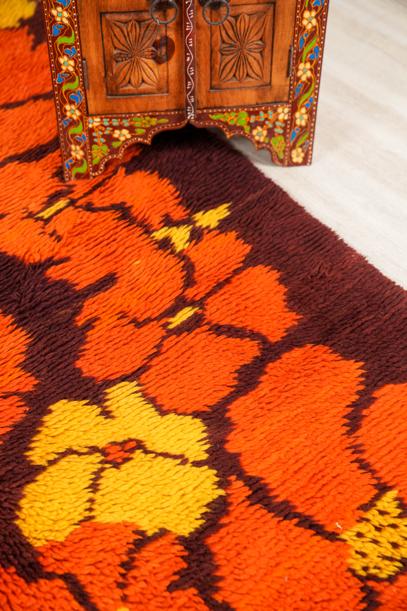 Vintage Scandinavian Rya Rug 6'9" x 5'2"