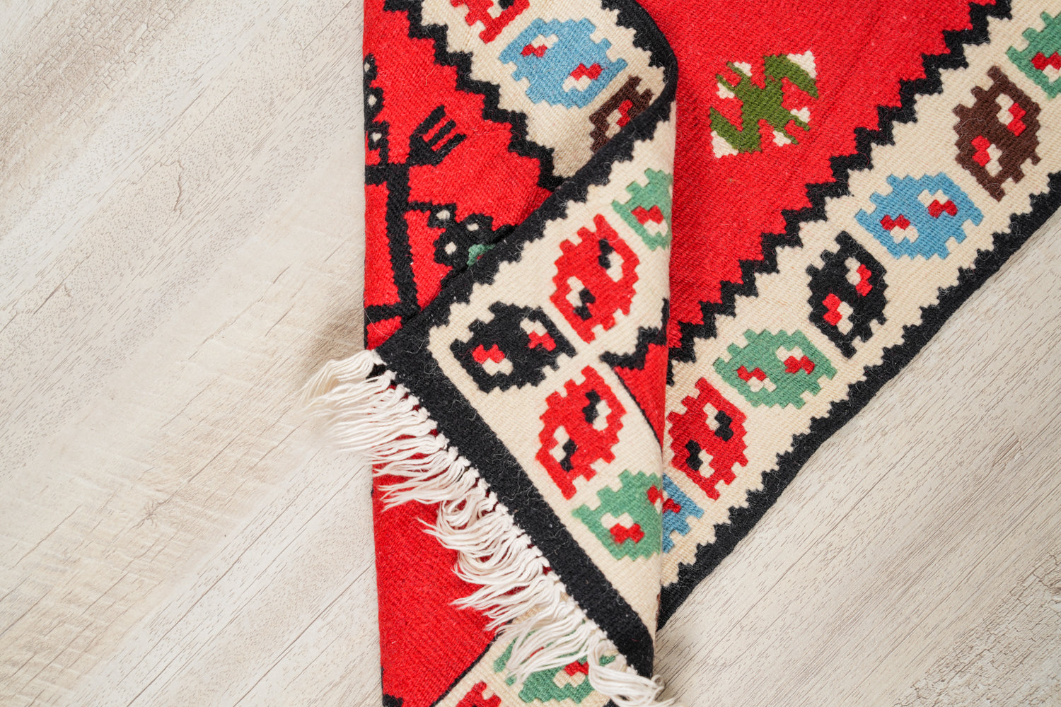 Vintage Eastern European Kilim 3'9" X 1'3"