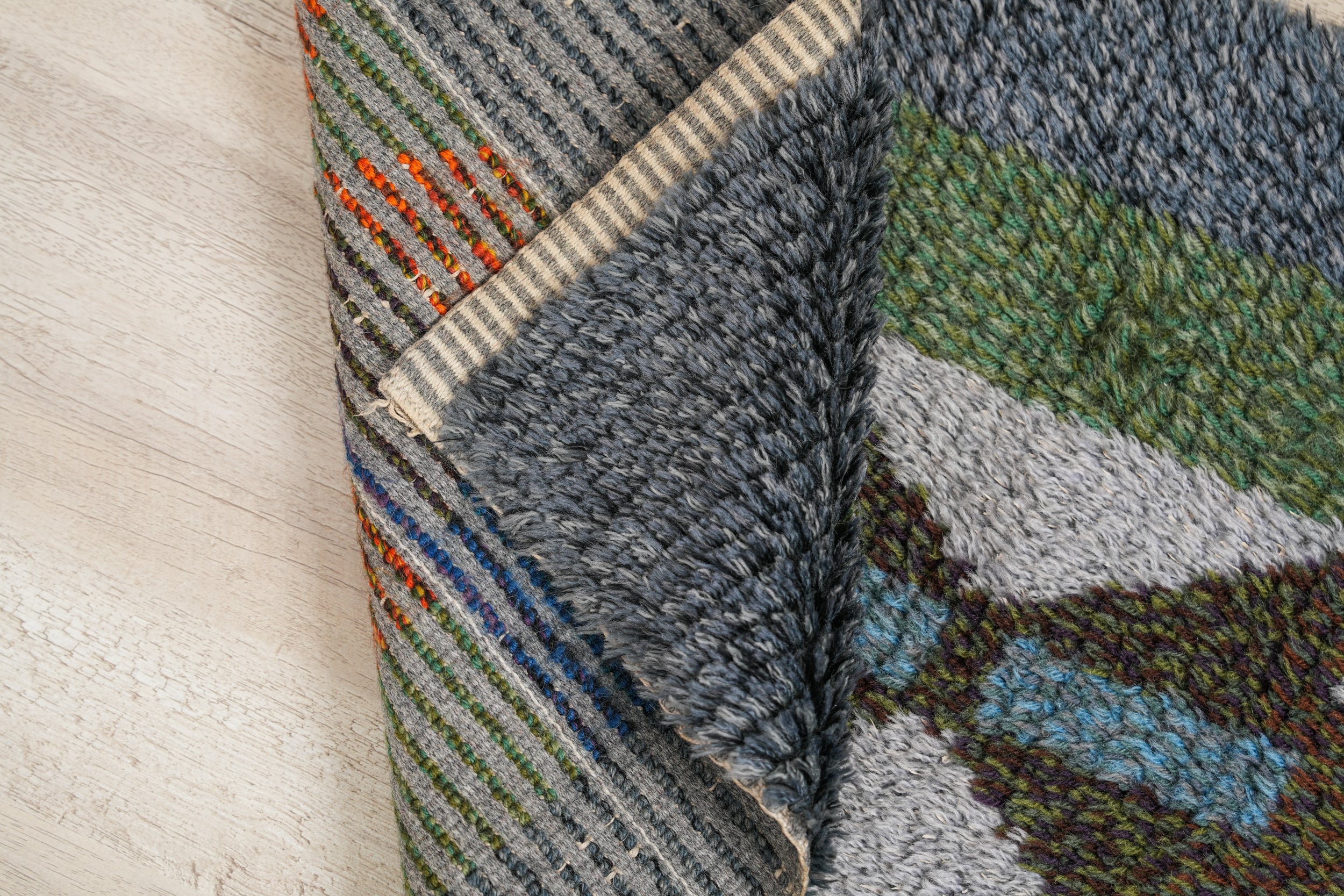 Vintage Scandinavian Rya Rug 3'5" x 1'10"