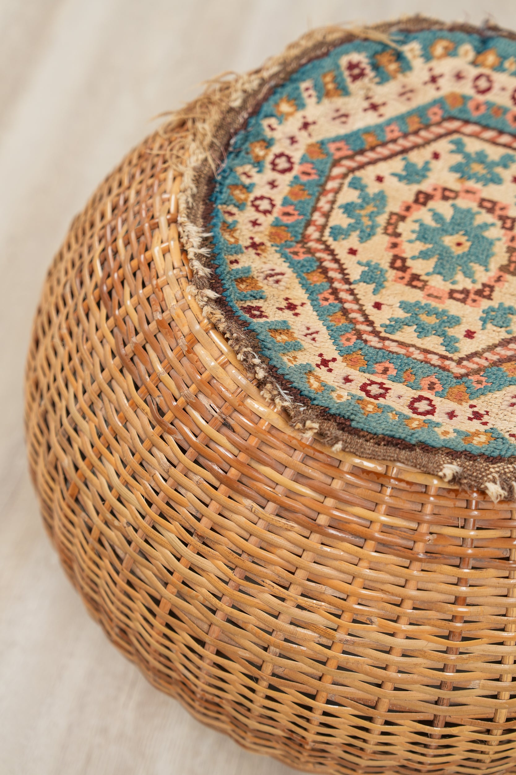 Antique Anatolian Round silk Table Rug 1'2" x 1'2"