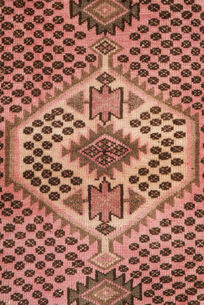 VINTAGE TURKISH RUG 4'9" x 3'4"