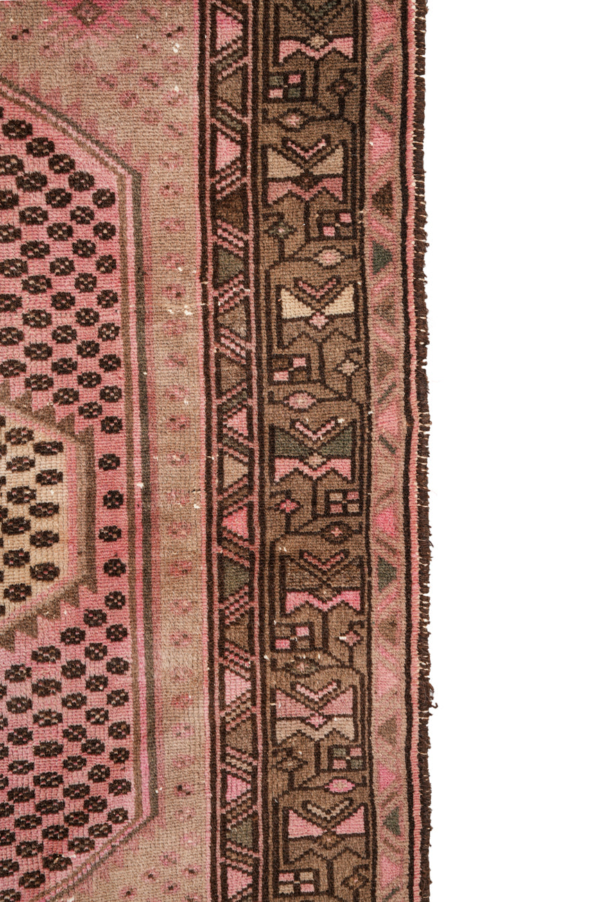 VINTAGE TURKISH RUG 4'9" x 3'4"
