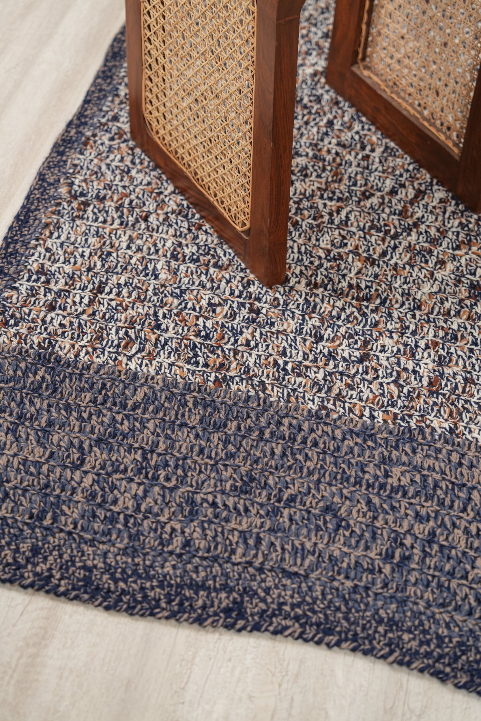 Vintage Scandinavian Blanket Textile 4'10" x 3'