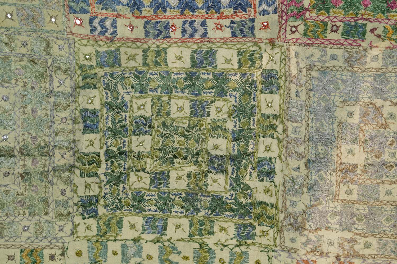 Vintage Indian Rajasthani Textile 7'10" x 6'7"