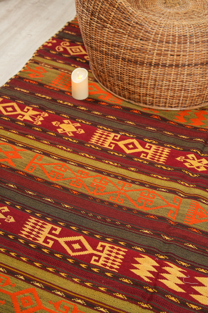 Vintage Ghudjeri Kilim 9'5" x 6'1"