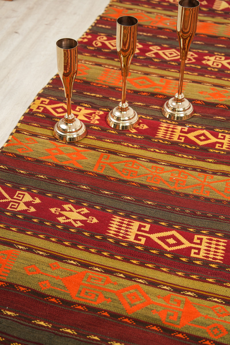 Vintage Ghudjeri Kilim 9'5" x 6'1"