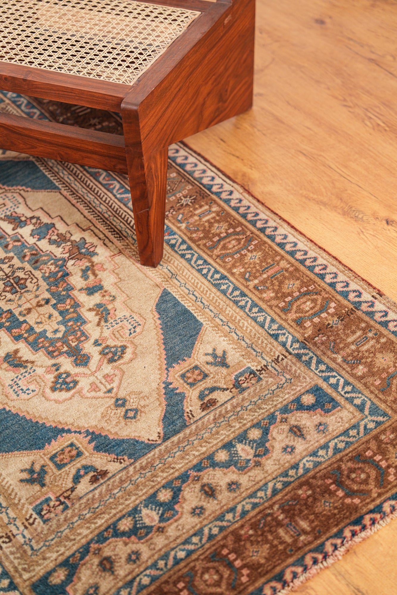 Vintage Turkish Tribal Rug 5'3" x 3'5"