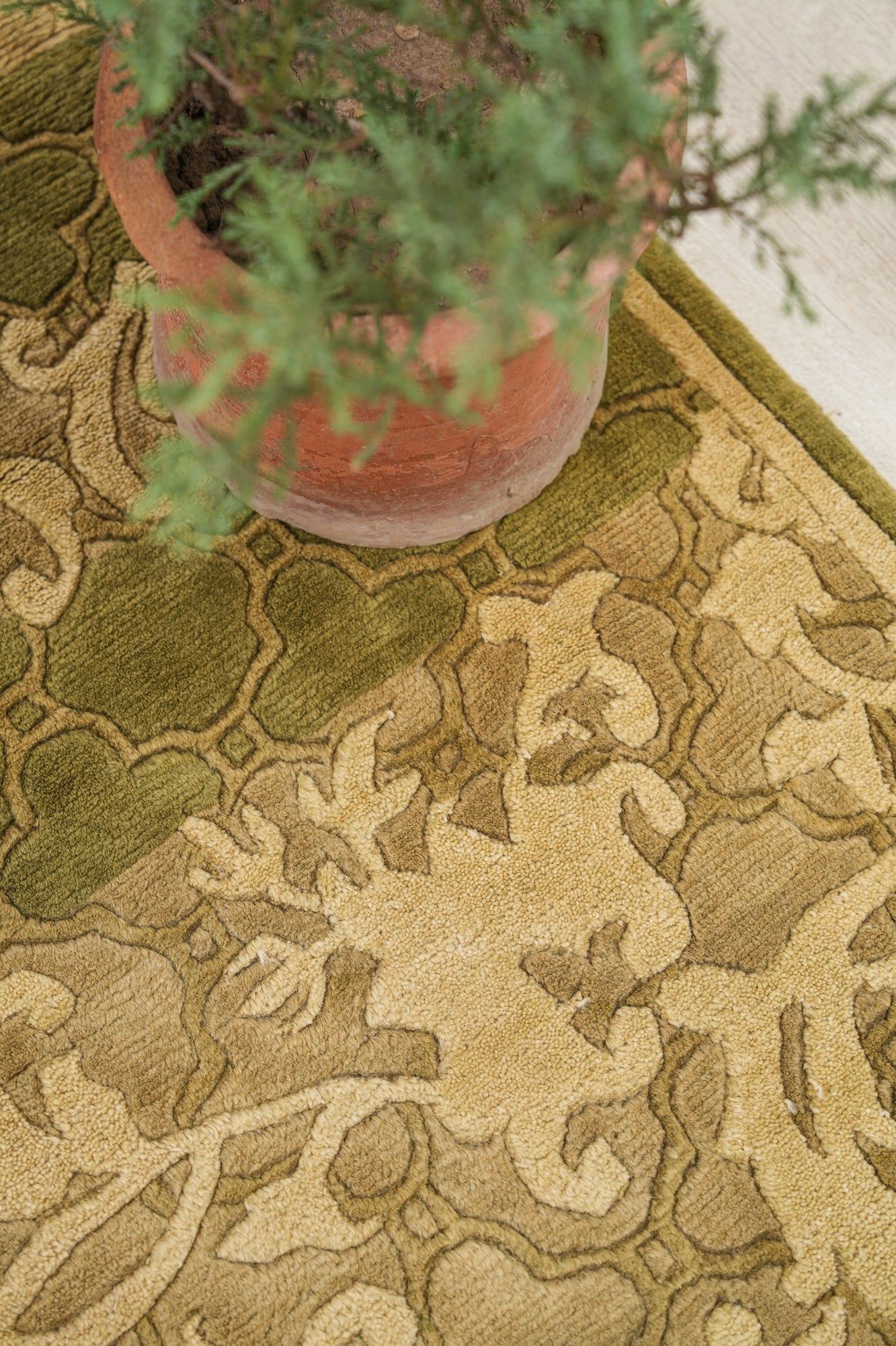 Vintage NAPALESE DECORATIVE RUG 8'3" X 2'7"