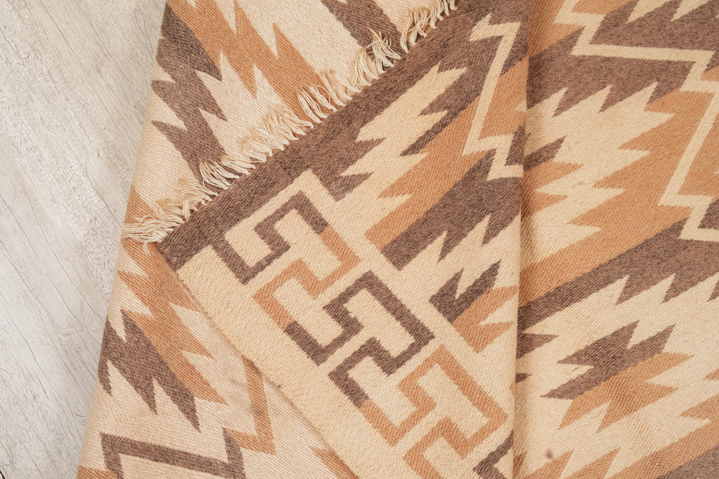 Vintage Scandinavian Loom Kilim 8' X 5'10"