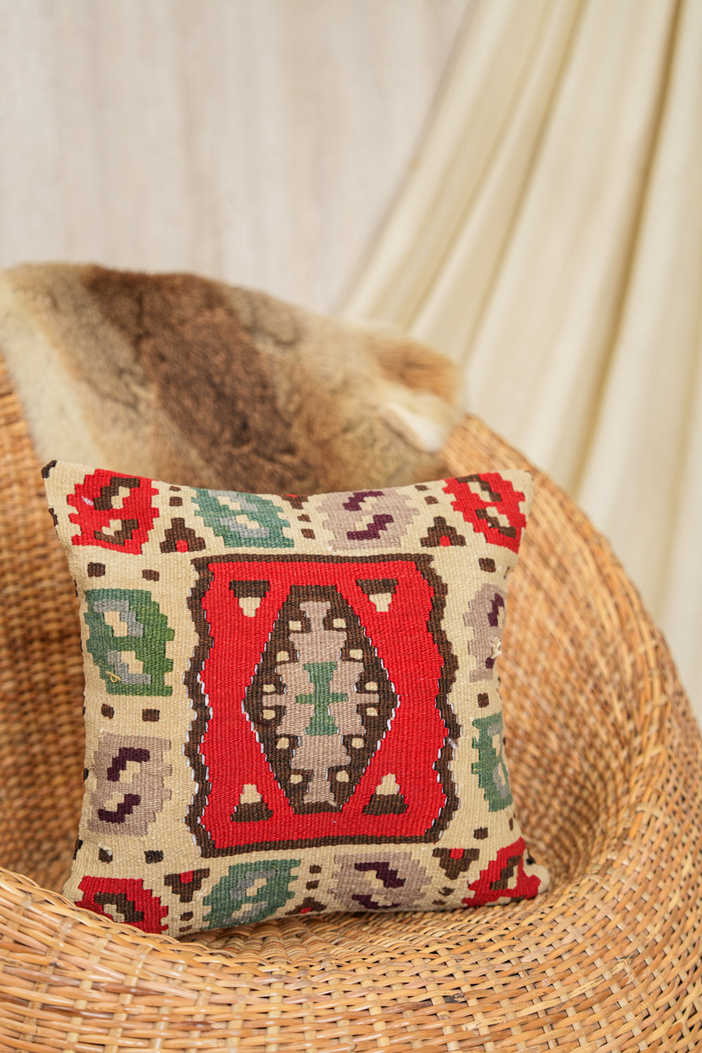 Vintage Romanian Kilim Cushion Pair 1'3" x 1'3"
