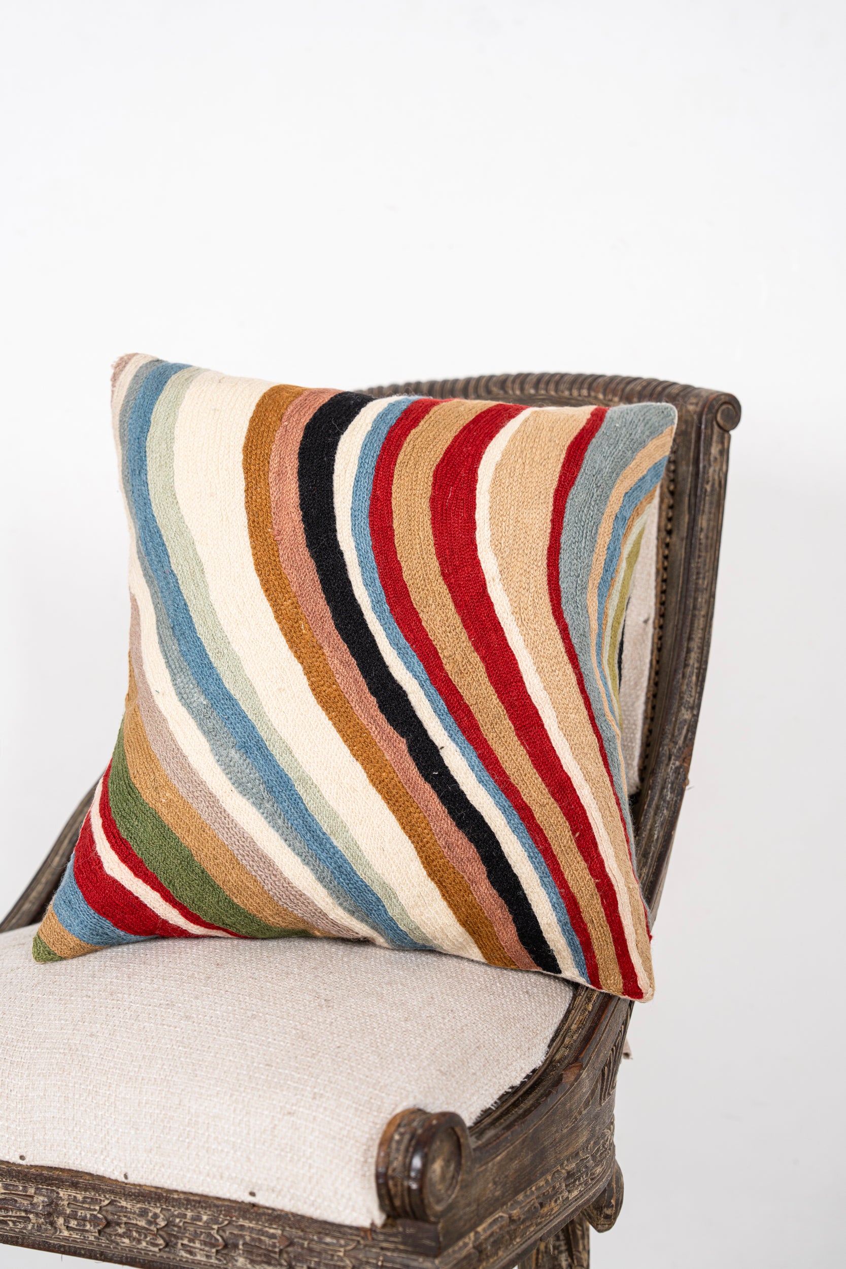 Vintage Kashmiri Chain stitch cushion 1'6" x 1'5"