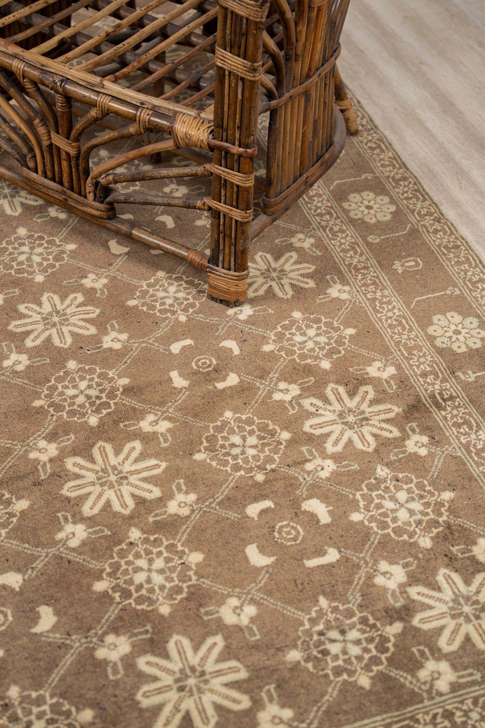 Vintage Turkmen Floral Rug 8'10" x 4'10"