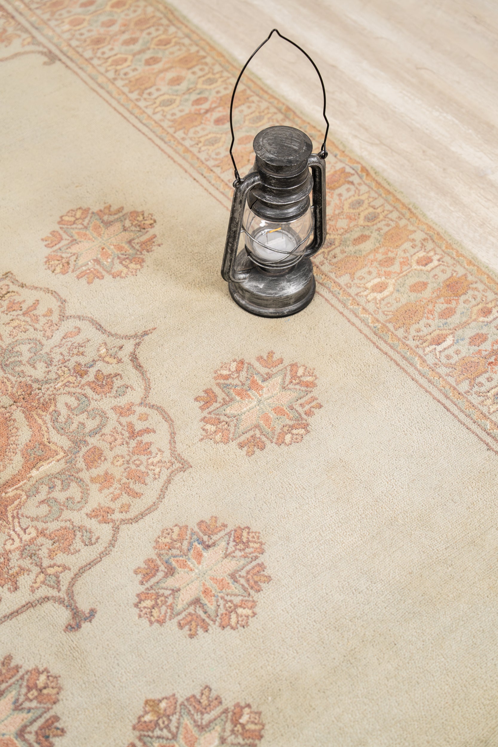 Vintage Moroccan Rug 6'6" x 4'9"