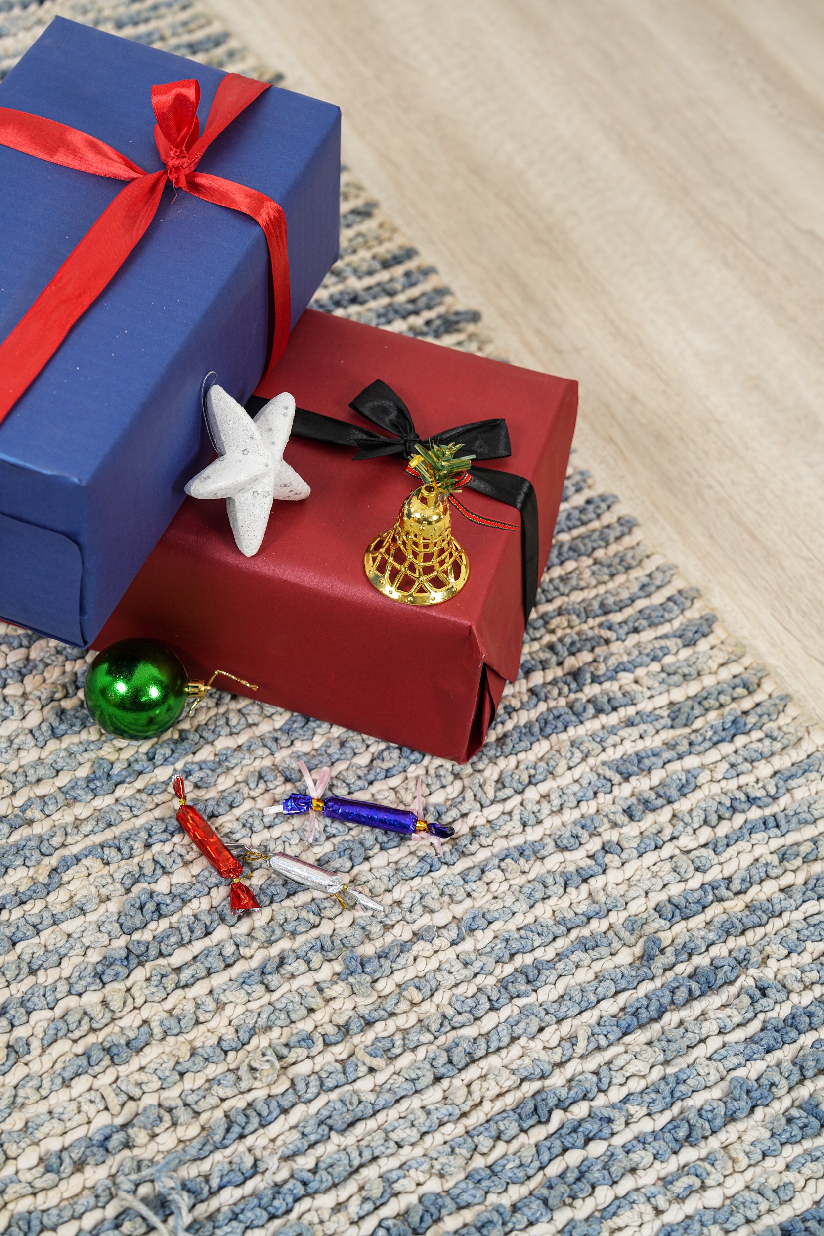 Vintage Indian Beaded Rug 6'4" x4'1"