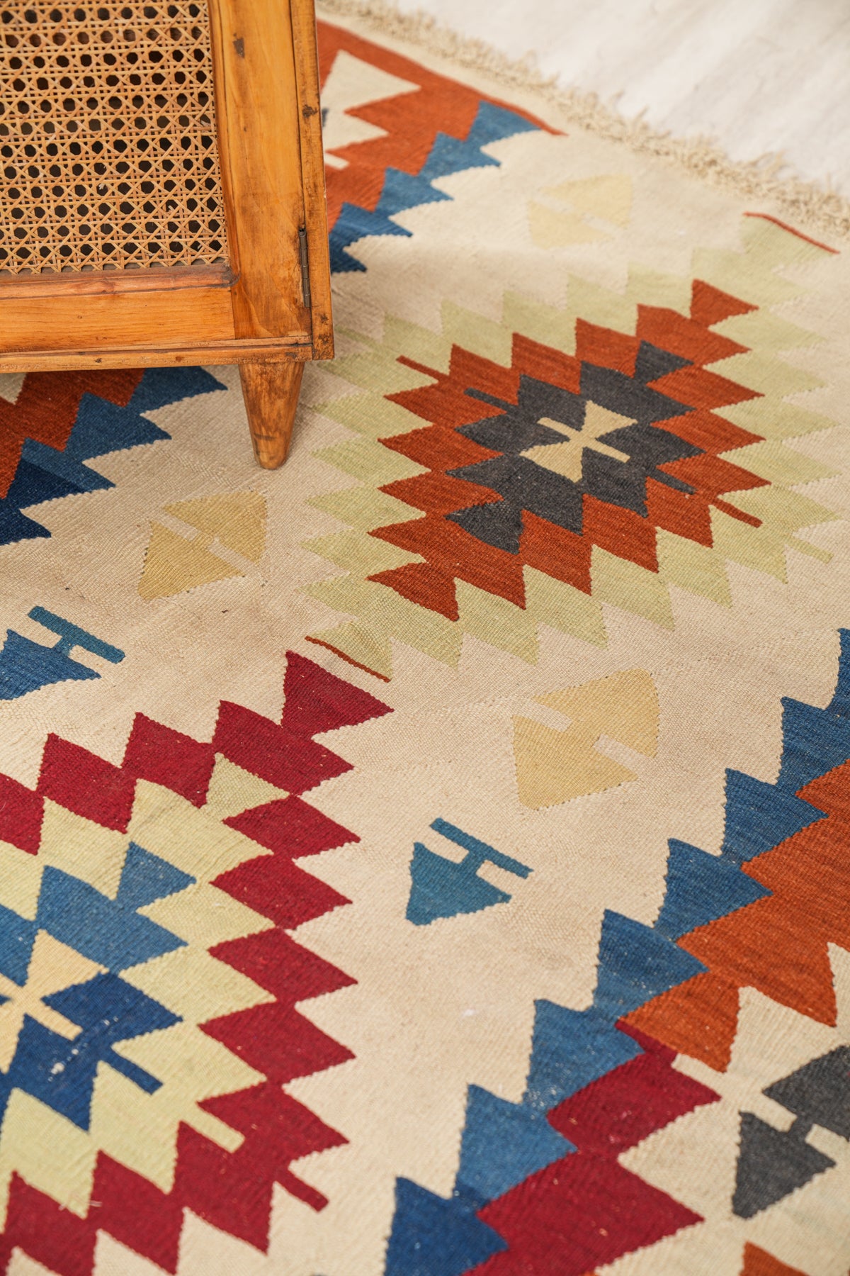 Vintage Turkish Nomadic Kilim 5'3" x 4'