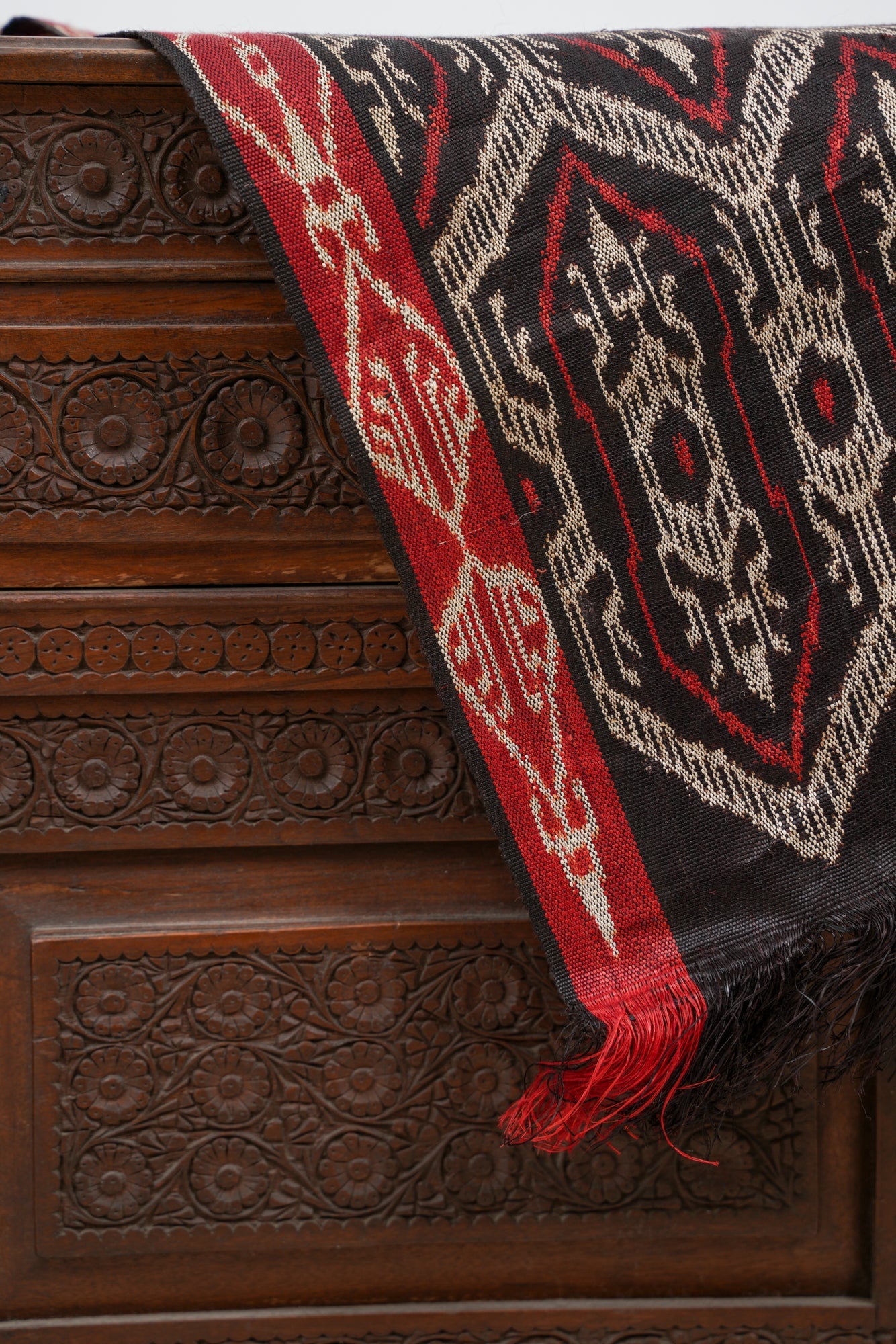 Vintage Indonesian Bamboo silk Ikat textile 3'7" x 1'2"
