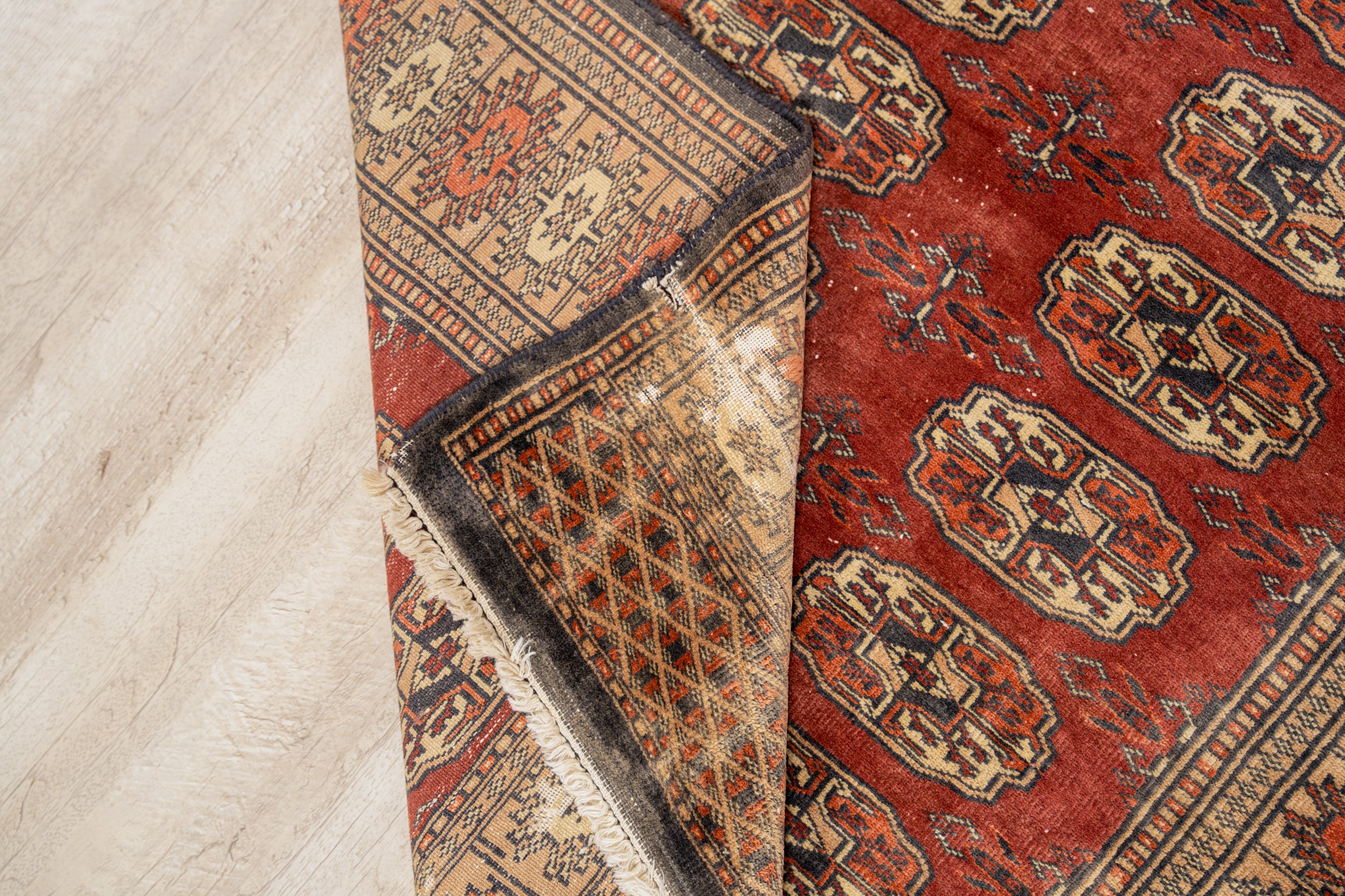 Vintage Kashmiri Tekke Rug 5' x 3'2"