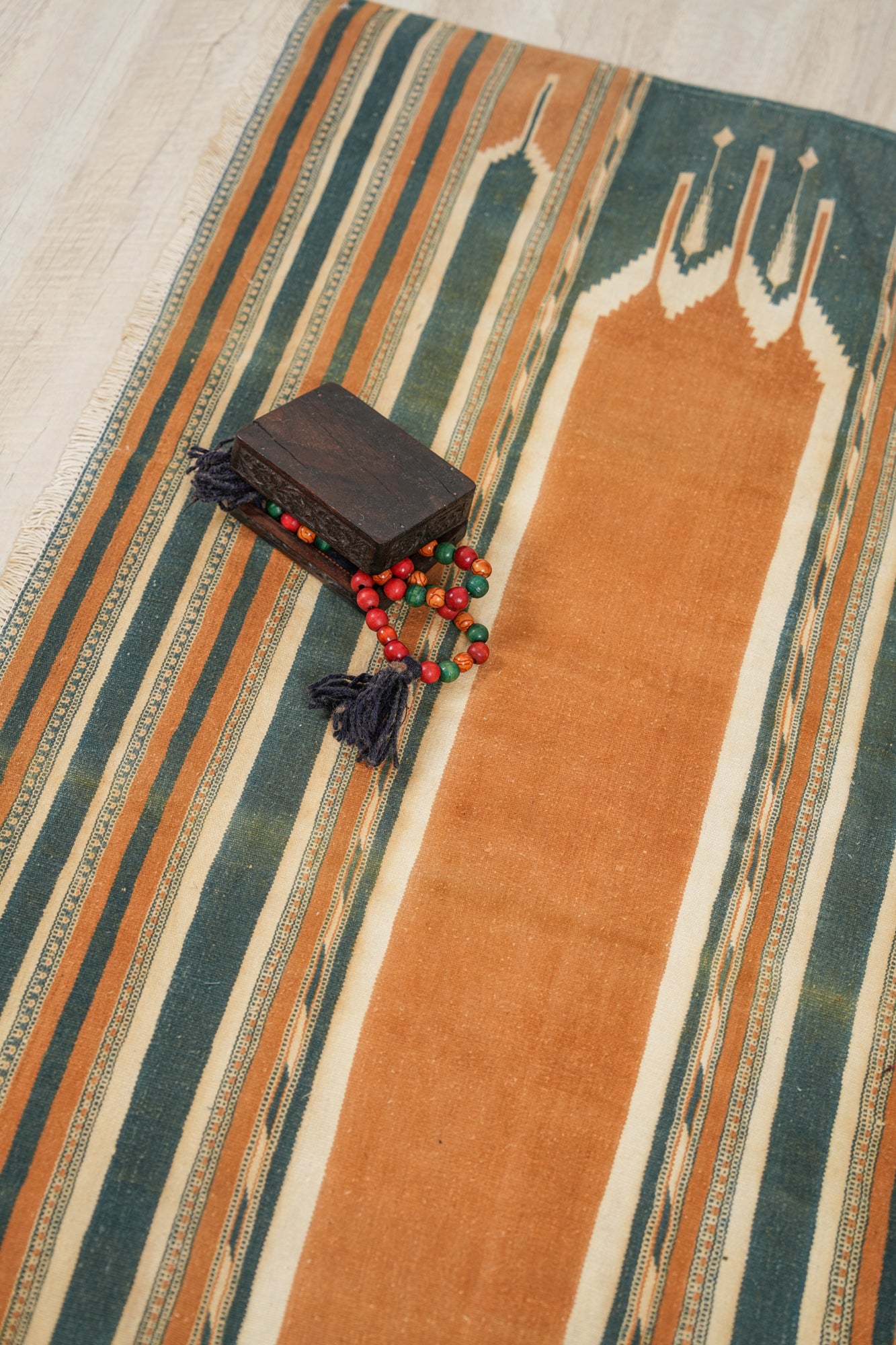 ビンテージ キリムラグ　530✖️500 Vintage Kilims