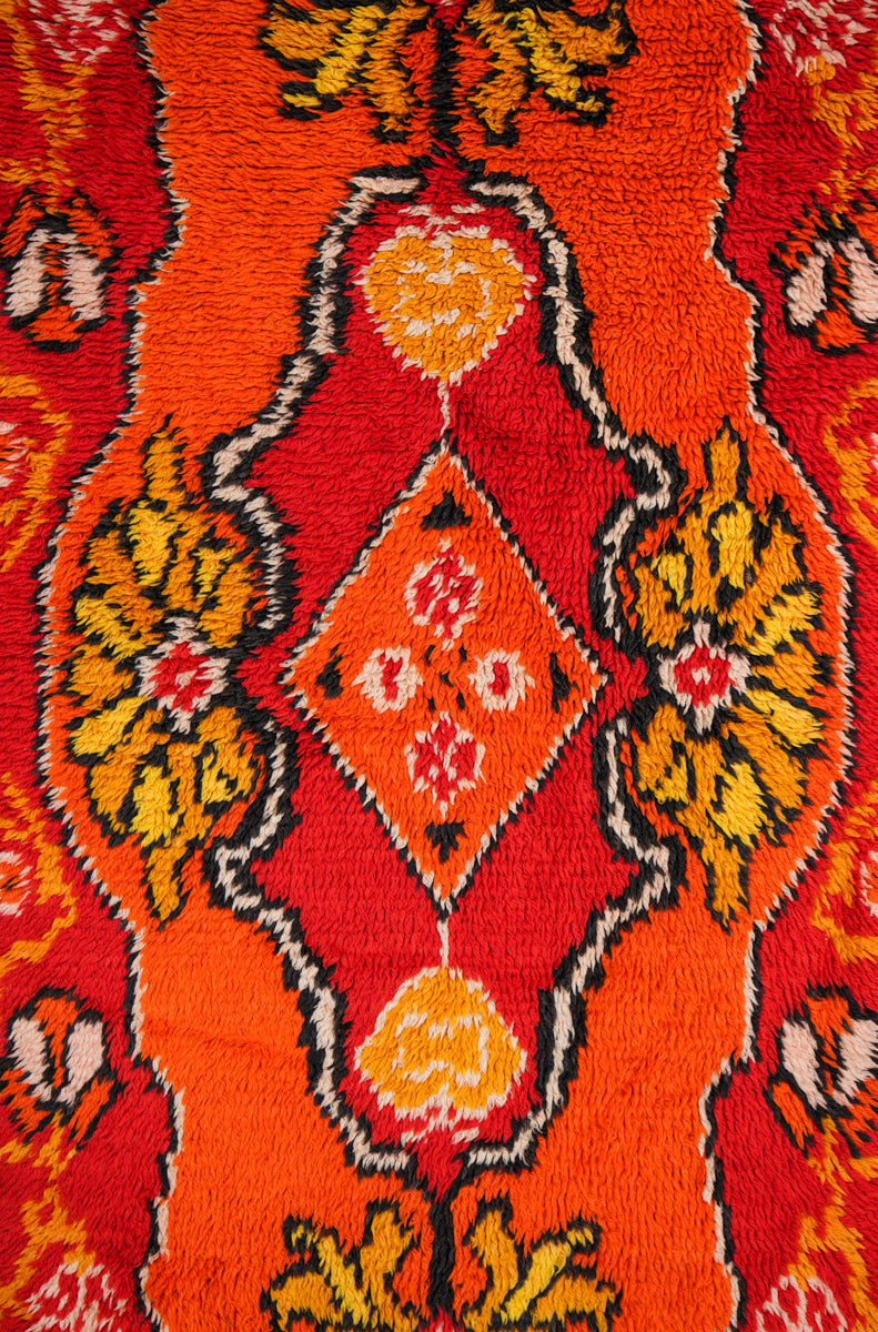 Vintage Moroccan Berber rug 7'1" x 3'8"