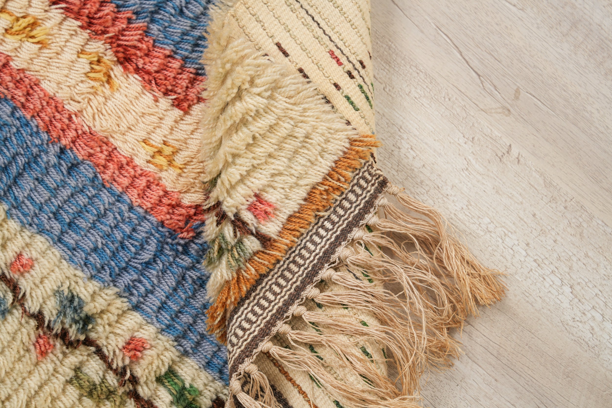 Vintage Swedish Rya Rug Tapestry 2'10" x 1'9"