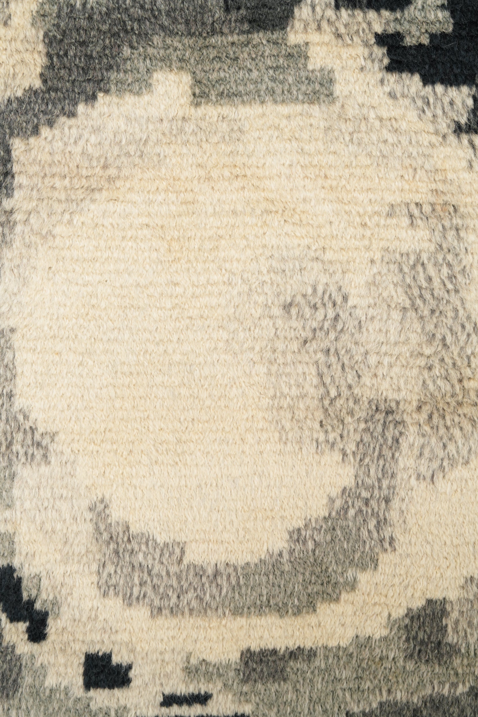 Vintage Scandinavian Rya Rug 6'8" X 4'10"