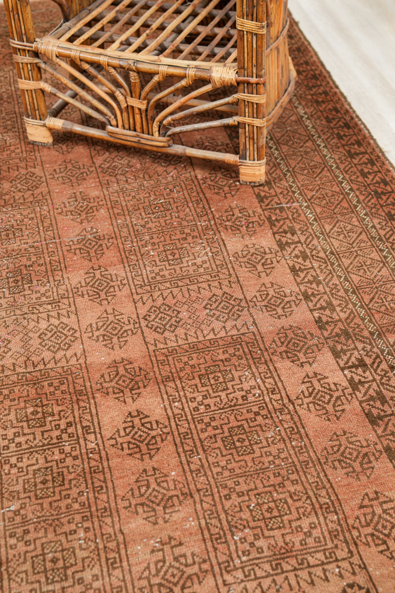 Vintage Turkmen Rug 9'8" x 6'10"