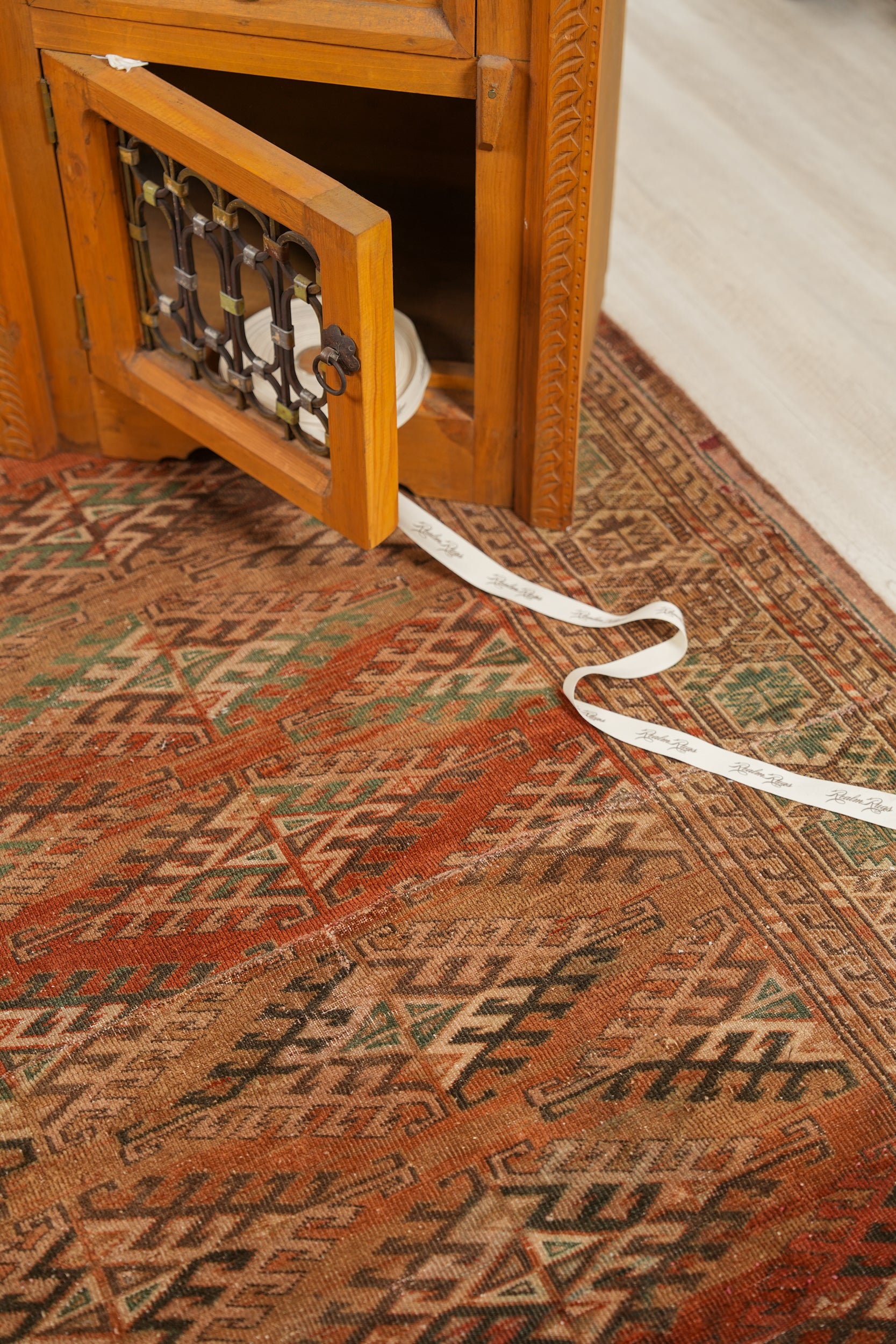 Vintage Turkmen Yamoud Rug 9'9" X 6'7"