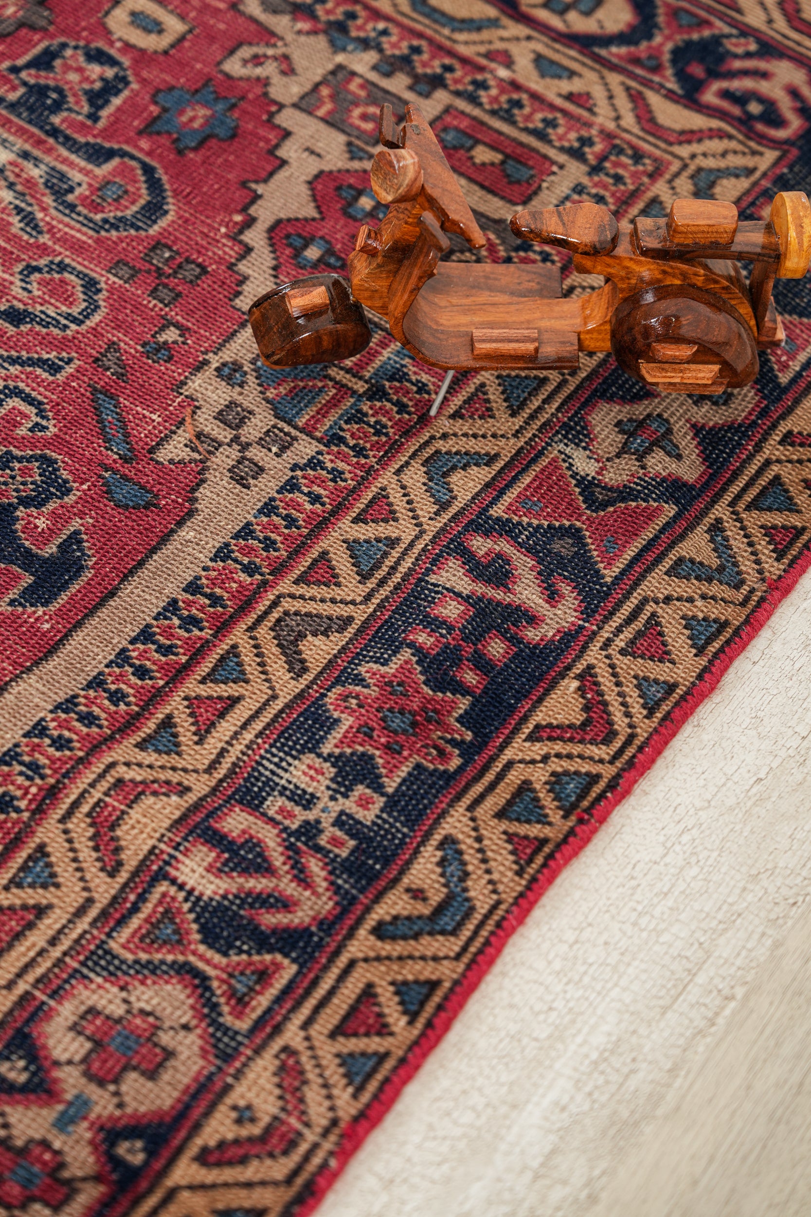 Antique Turkish Sivas Rug 4' X 3'4"