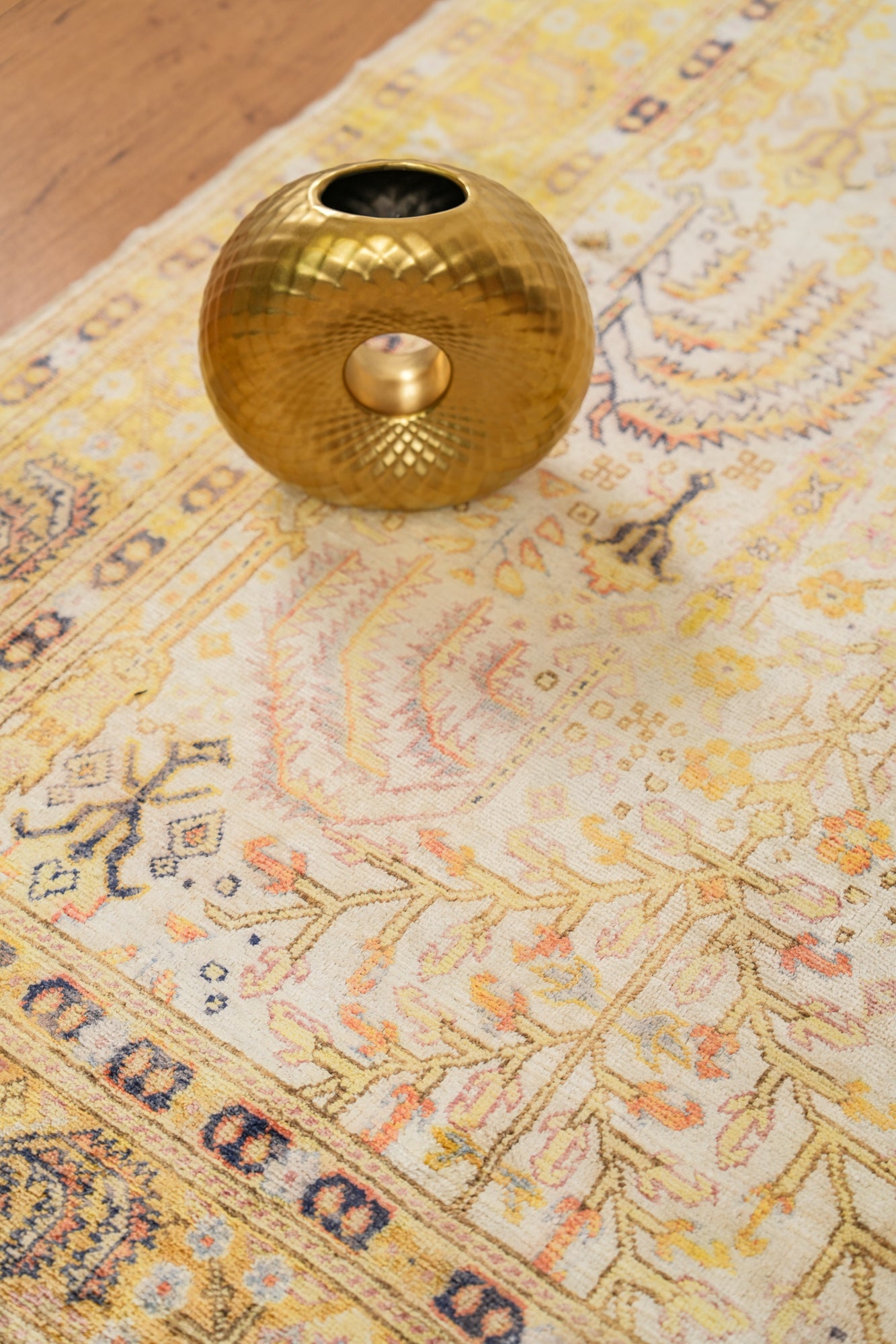 Vintage Turkish Keyseri Silk Rug 5'9" x 4'
