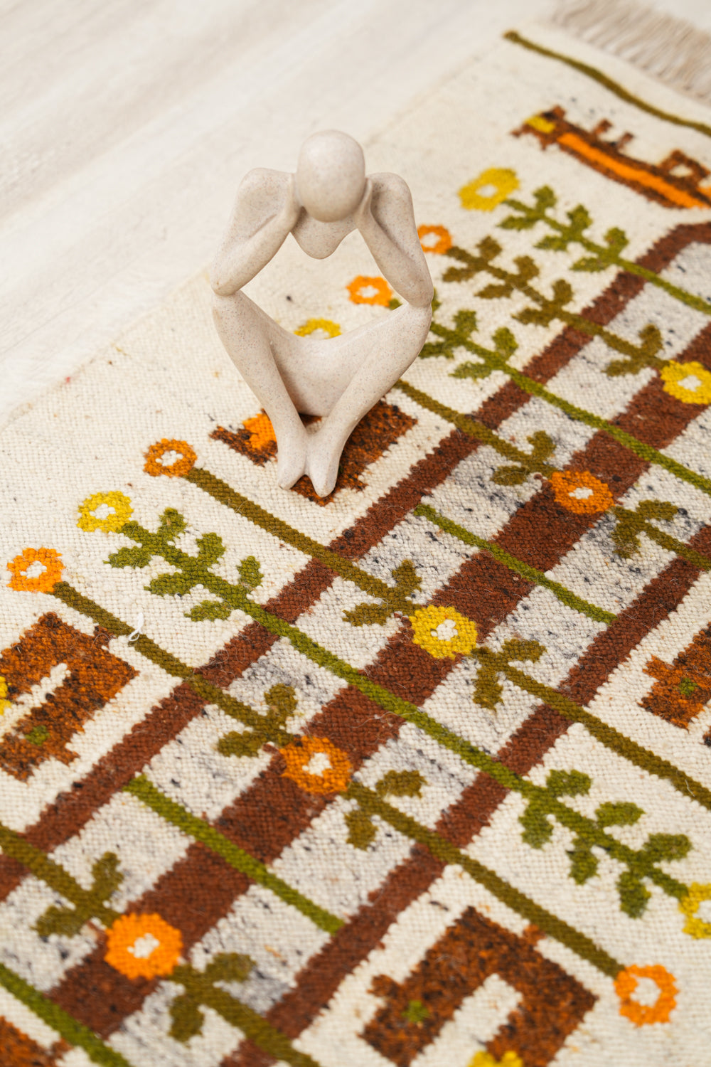 Vintage Scandinavian Folk Kilim 3'5" x 2'