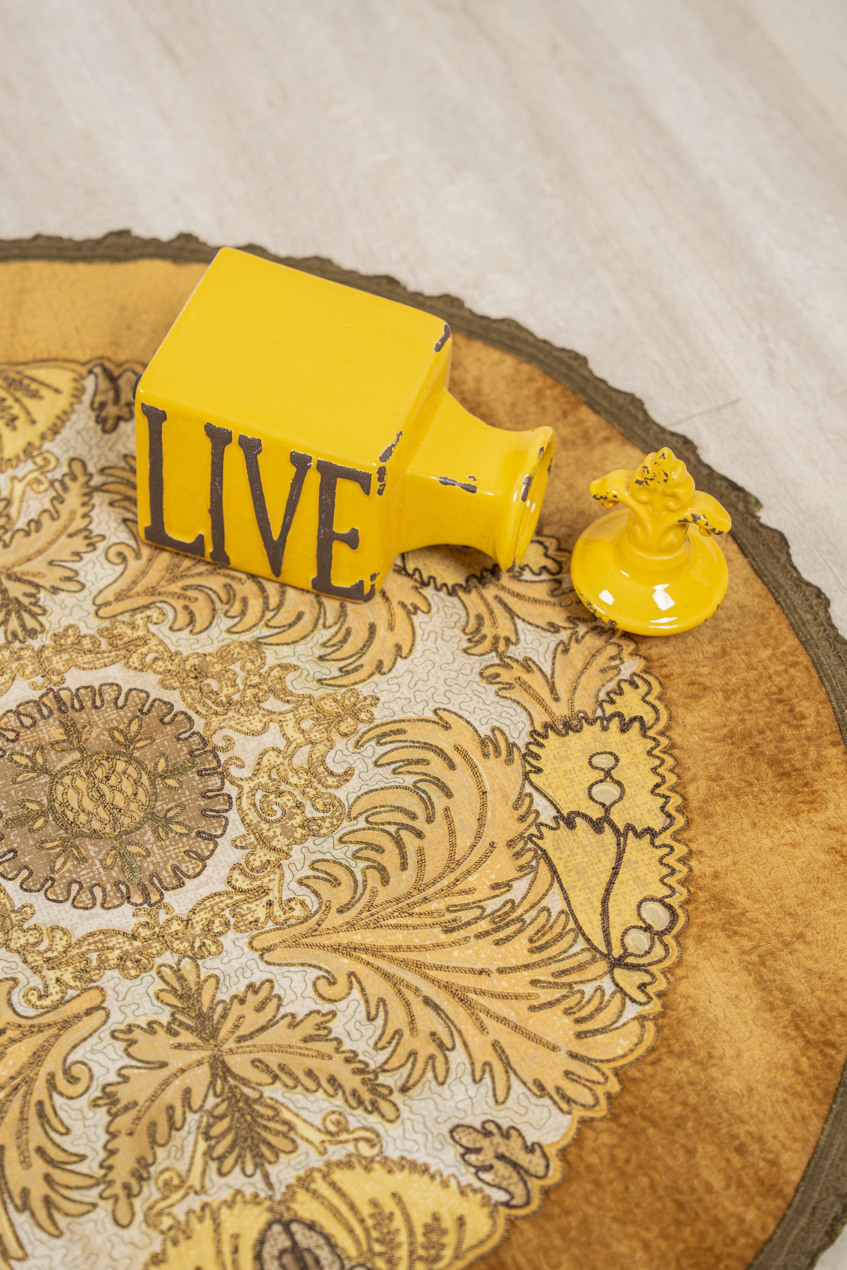 VINTAGE Belgian Doily Embroidery 2'4" X 2'4"