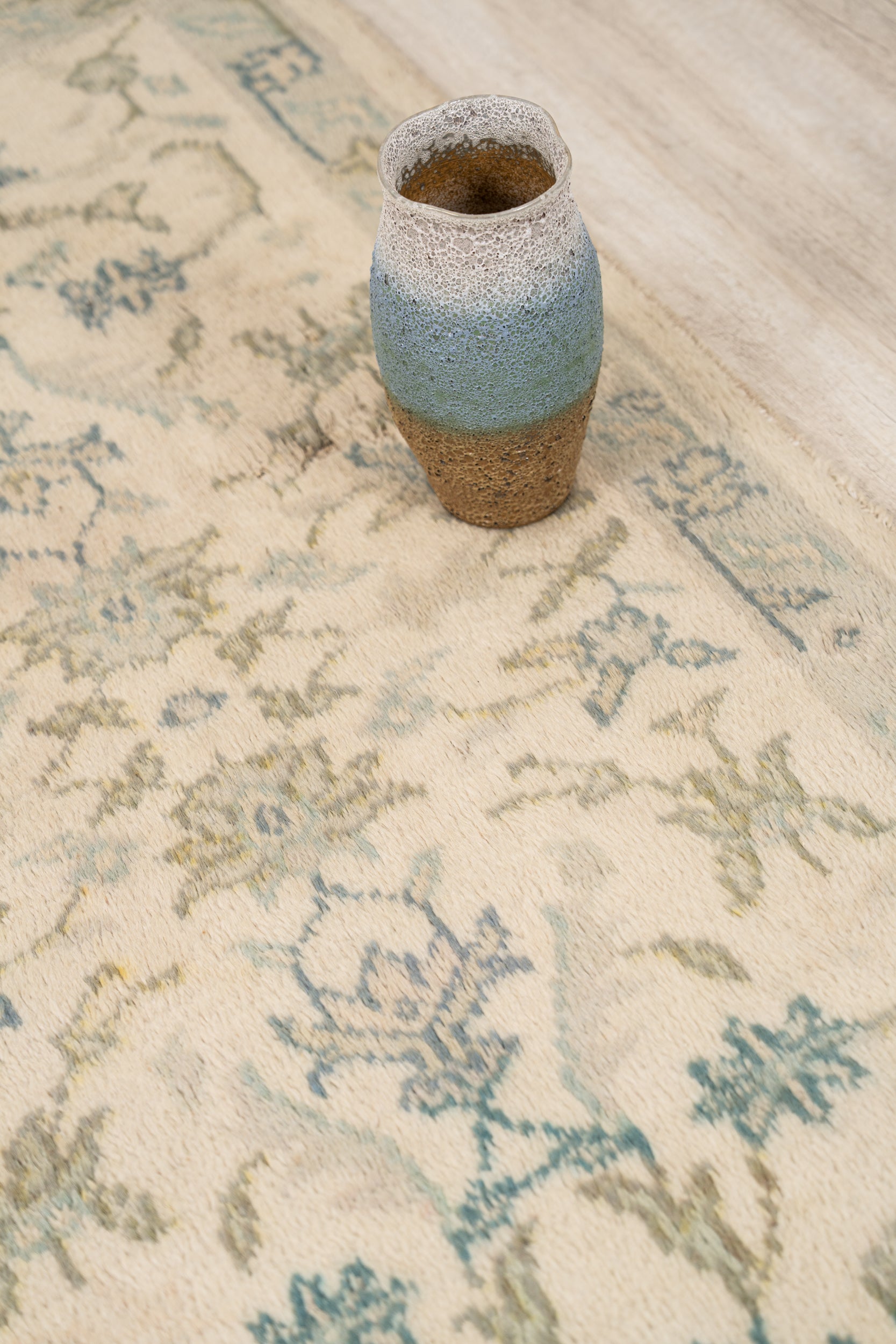 Vintage Turkish floral Rug 5'1" x 2'10"