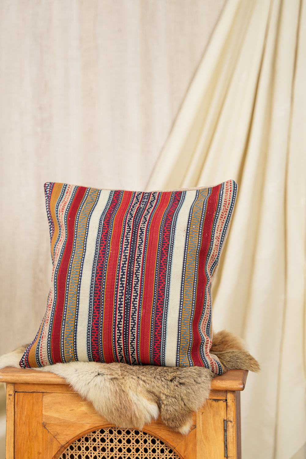 Vintage Caucasian Jajim Cushion Cover 1'4" X 1'4"