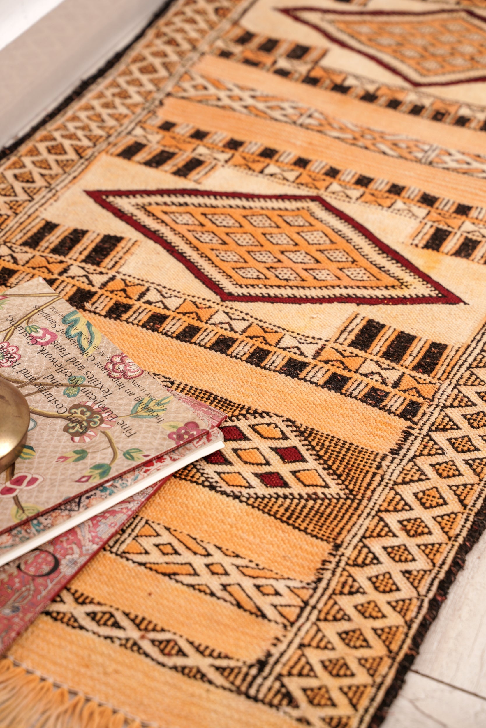 Vintage Moroccan Berber Samba Silk Kilim 3'10" x 1'8"