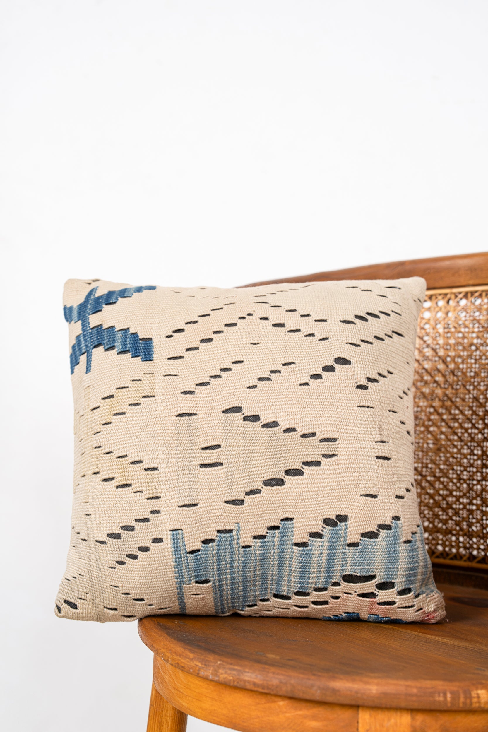 Vintage Turkish Kilim cushion 1'4" x 1'4"