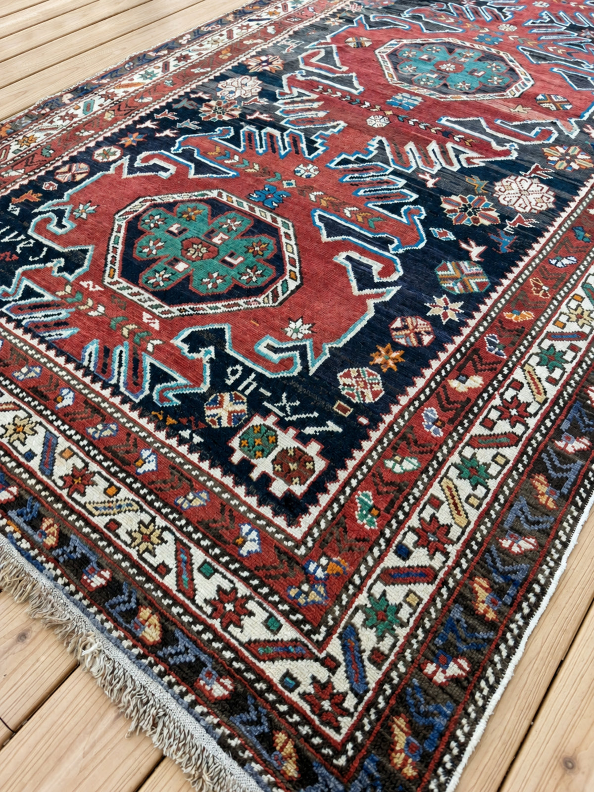 ANTIQUE ARMENIAN SHIRVAN RUG 9'10" x 4'9"